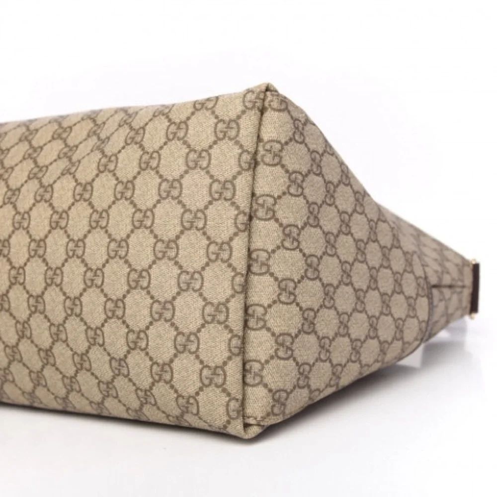 💎 GG Supreme 💎 Coated Gucci laptop Diaper Bag - Picture 10 of 15